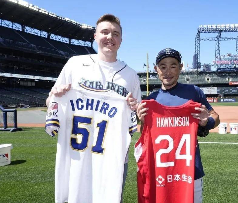 日本上哪找的外援？连NBA都没打过，却带队赢了中国男篮19分！
