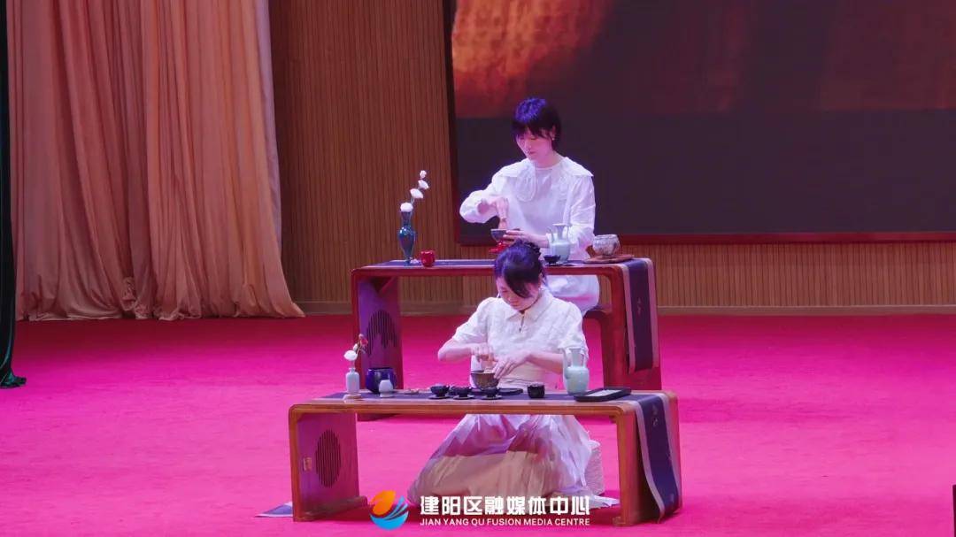 潭城街道七贤社区、景龙社区:舌尖上的“母亲节”.00_02_13_00.Still026_副本.png