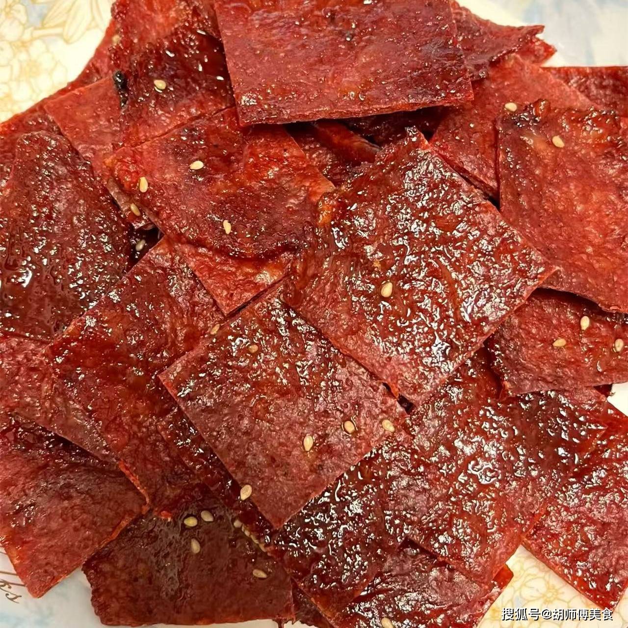 原创            建议大家，三伏天常备这3样零食，每天吃一点，身强体壮精神足，整个三伏少生病