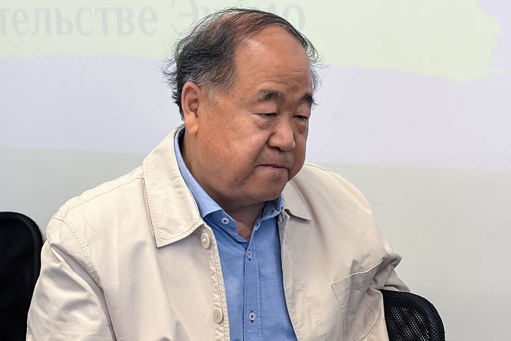 人大教授花35万公款考证莫言家世 荒诞吗