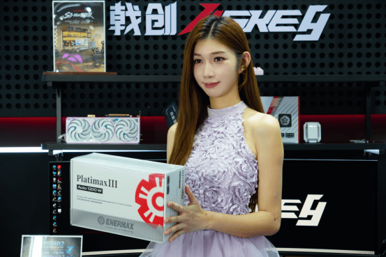 ChinaJoy 2026：安耐美首发车规级1200W旗舰电源，重塑供电新标准