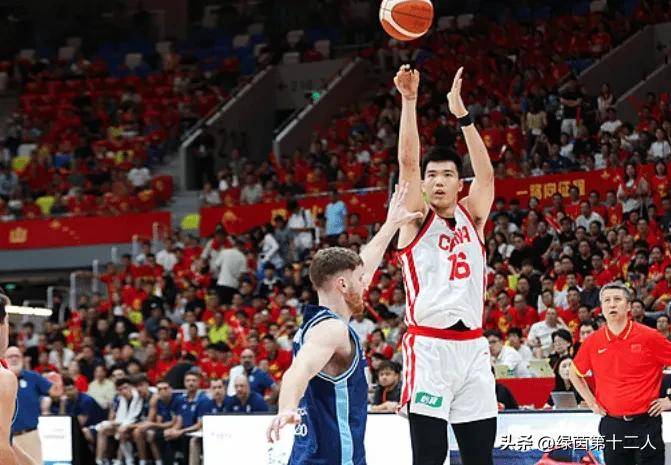 贺希宁17分，焦泊乔14分高效，中国男篮83