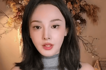 彭小苒直播谈恋情争议:年近四十选伴谨慎,不信资源传言只信钱