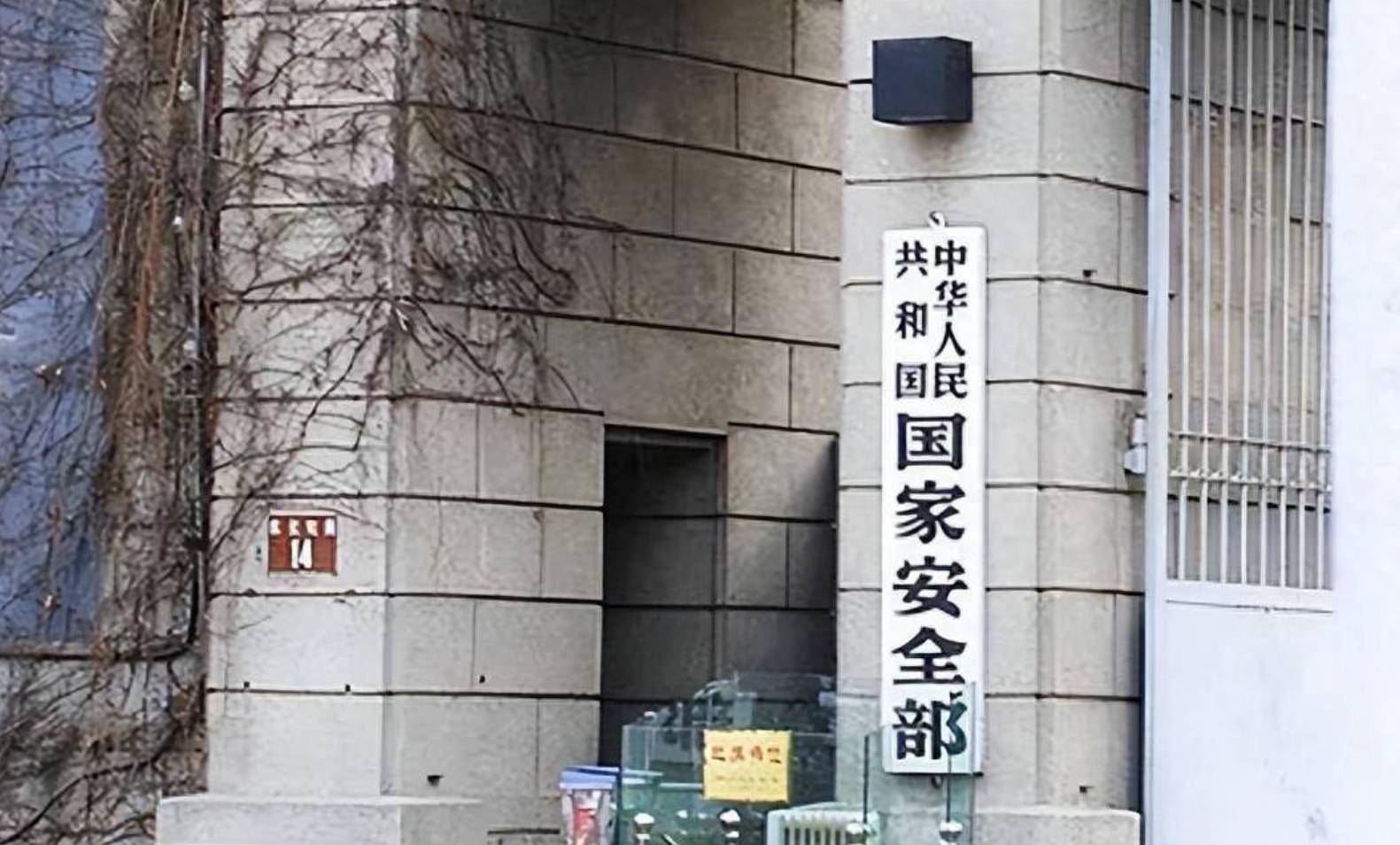a39878a446eb40af95d1ef2cf3e14494_tplv-tt-origin-web_gif.jpeg
