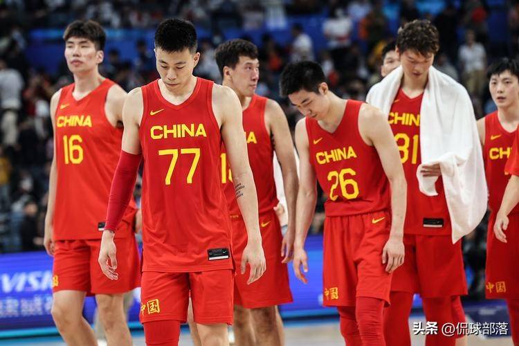 最新！中国男篮迎来重要人员调整，赵睿或压哨入围！亚运再迎挑战
