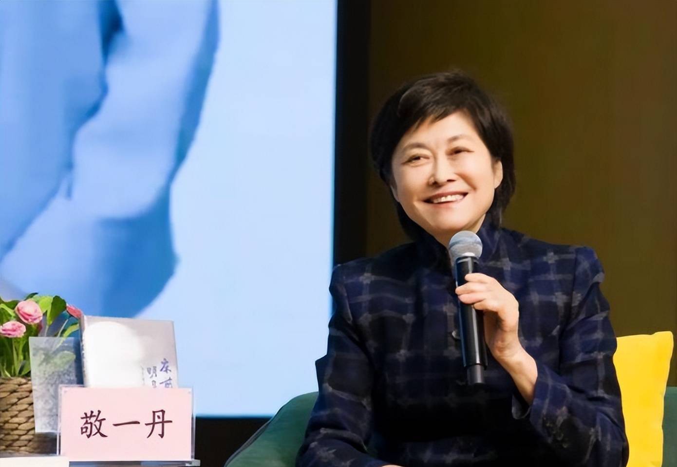 点击图片看原样大小图片