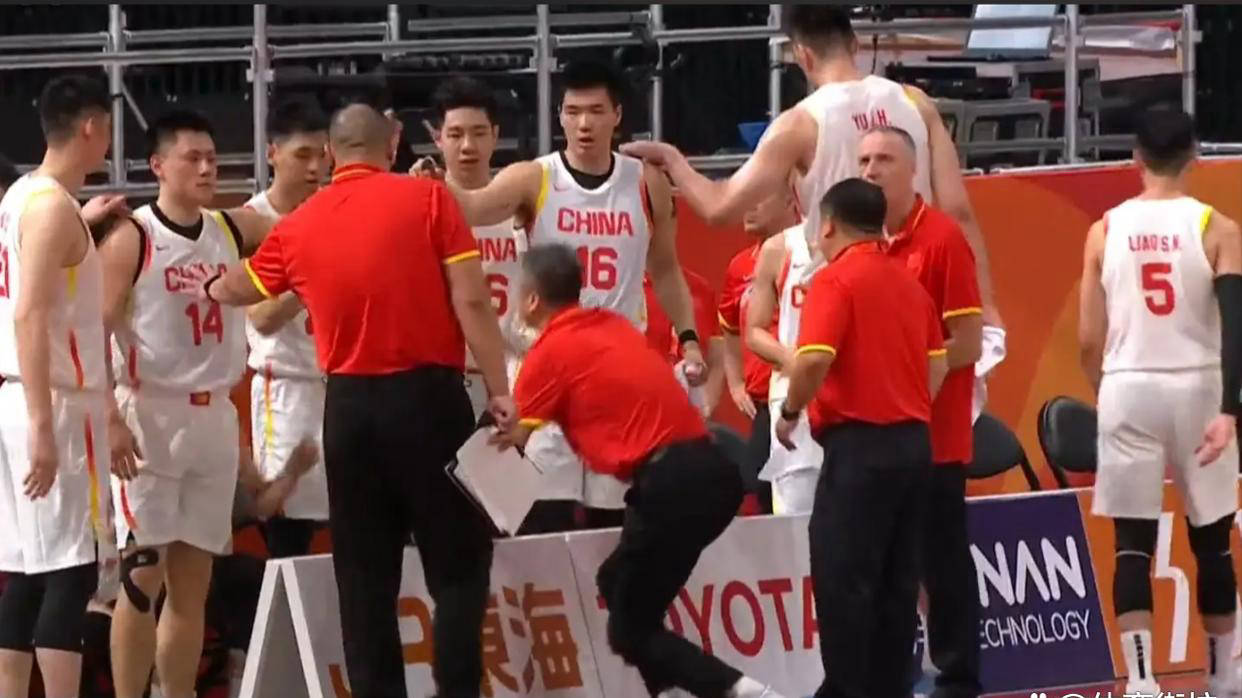 原创
            CCTV5直播：中国男篮迎战菲律宾，郭士强指挥有道