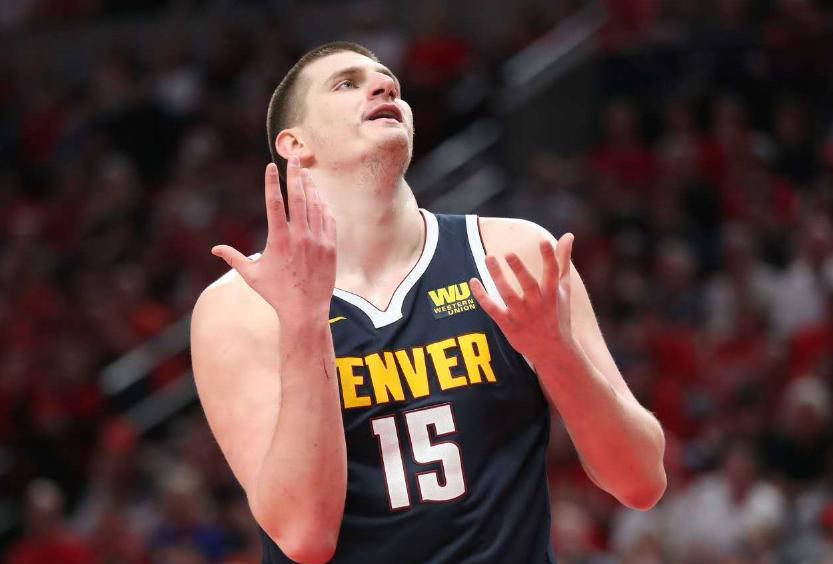 一人一城！NBA效力12年以上未换队球员有几位？现役仅剩四人
