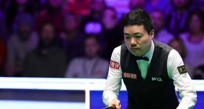 丁俊晖TOP16危机四伏！面临175万英镑扣款，剩余两站赛季挑战！