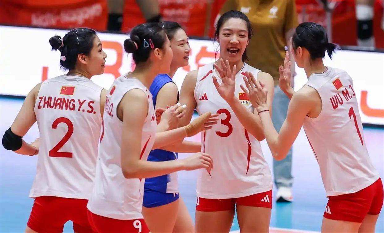25-8！女排亚运开门红， 唐欣最佳压庄宇珊，年轻首发暴露慢热，9月18再战哈萨克