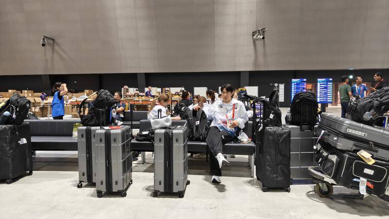 亚运-多国代表队落地名古屋被困机场 中国体操队等了6小时