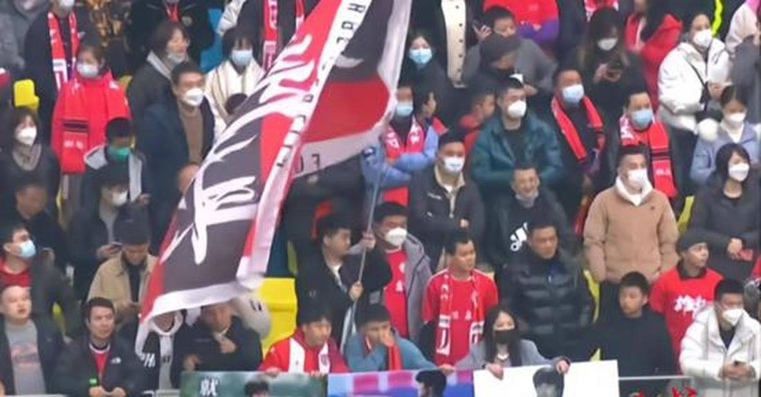 周缘德从港超双冠王到中超足协杯亚军：河南球迷把客场远征变三城寻根，南派足球复兴正当时