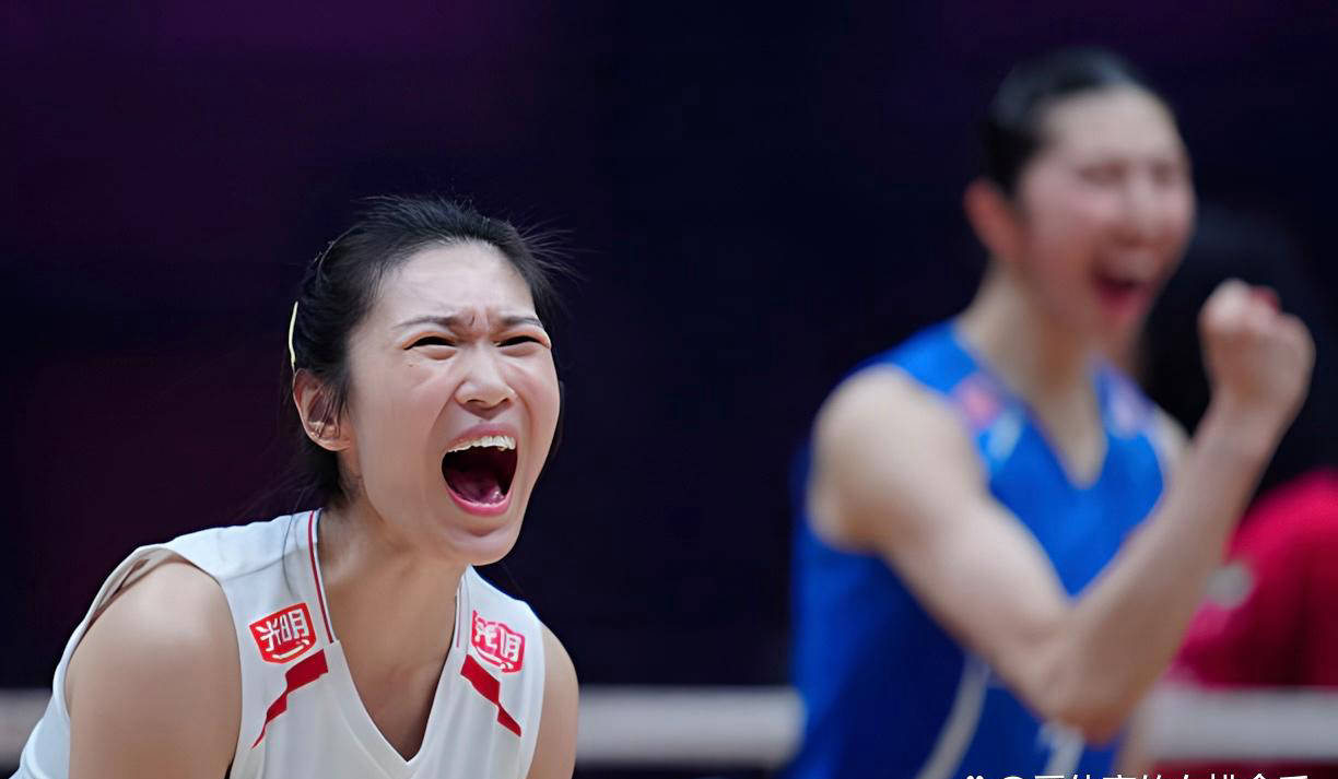 复仇成功！张籽萱表现不凡，中国女排3-2险胜泰国晋级亚运决赛
