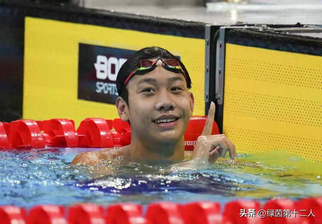 32金13银8铜背后：中国游泳破纪录、女排3比0日本到底有多燃？
