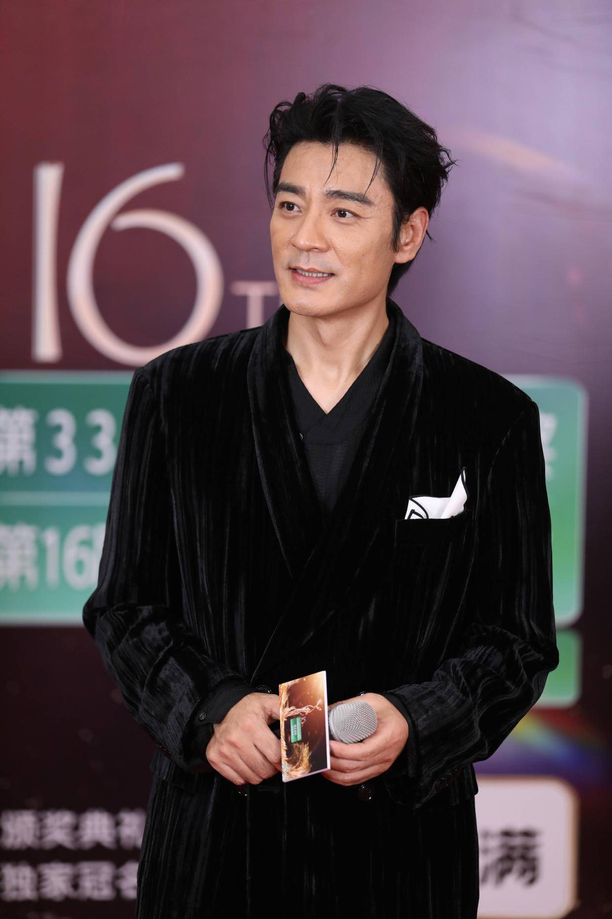 金鹰节提名盛典：朱亚文李光洁共话创作，反派角色亦显深度