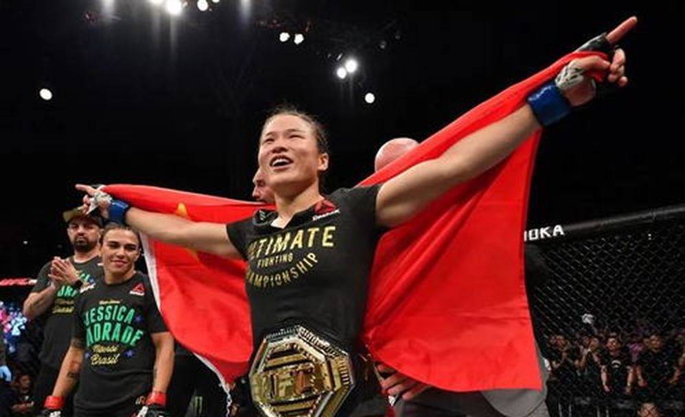 UFC重炮手汤姆断言王聪将负席尔瓦，速度快战绩硬，金腰带争夺谁能笑到最后
