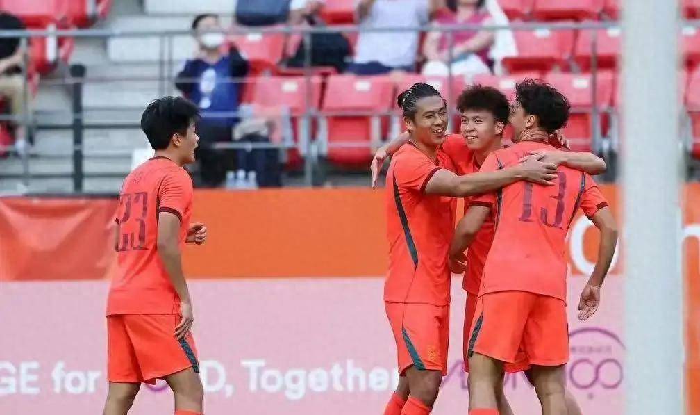 原创
            中国足球28年没沾亚运奖牌，偏偏不缺一枚铜牌，男足到底差在哪