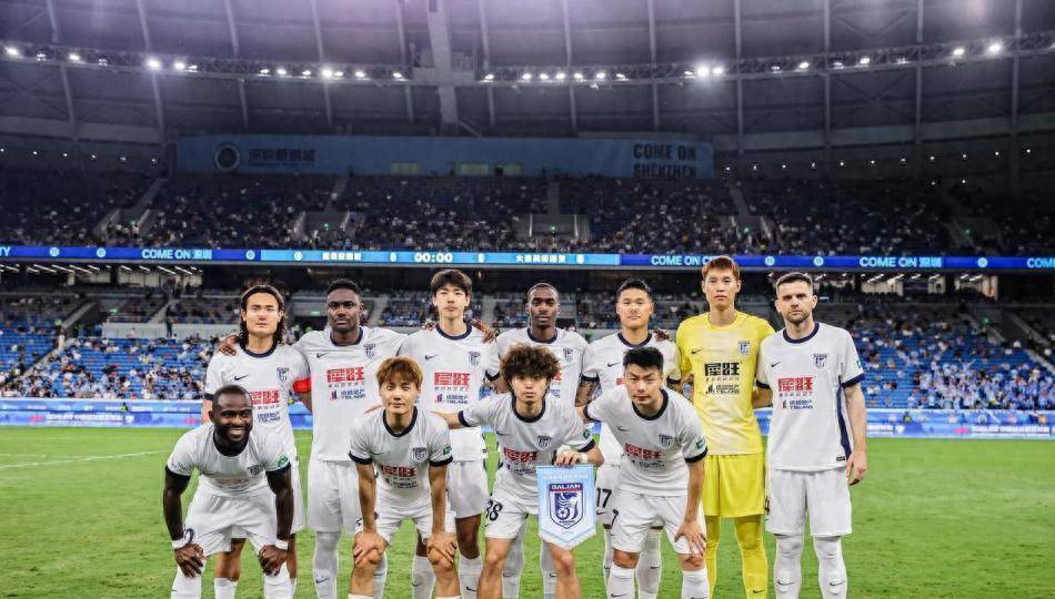 10.17日：中超迎第4个冠军点，英博主场不胜新鹏城蓉城提前夺冠