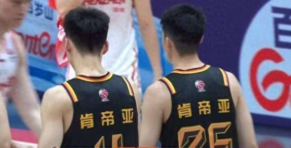 10.20日：深圳男篮逆转江苏，王浩然贺希宁贡献10分庞峥麟斩获16分，史密斯爆发