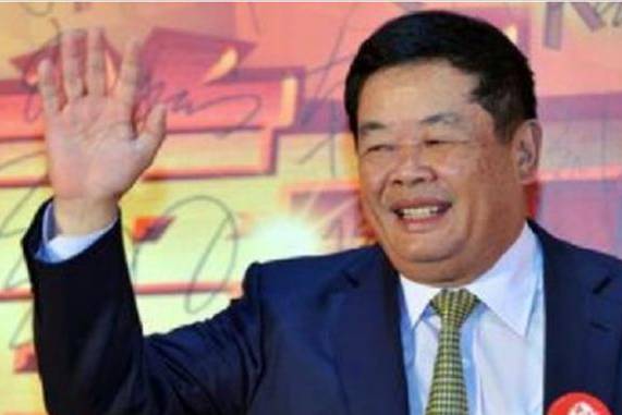 捐款超百亿，却只给老家捐50万，曹德旺坦言：我是被村民打出村的