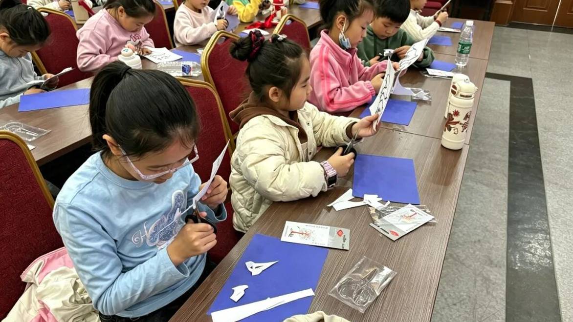 相约龙博｜冰河时代的神秘巨兽——披毛犀
