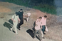 5名中国籍男子持枪械在泰国抢劫