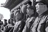 1976年毛主席追悼会开始前，突然出现争吵，华国锋警告：不要添乱
