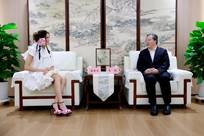苏州市委书记范波会见谷爱凌