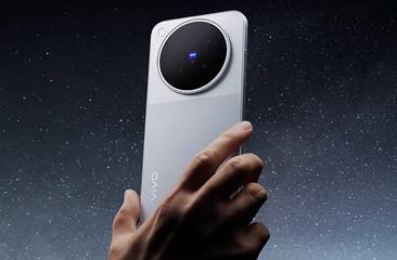 移动影像的“不可能三角”，被vivo X500系列打破了
