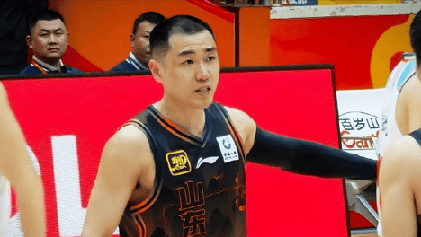 [流言板]准三双之王！约基奇本赛季第12次差1篮板/1助攻拿到三双