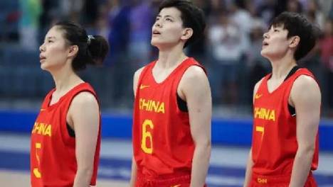 19投38分7助攻！潜力新星闪耀女篮赛场，或成阵容调整新变量