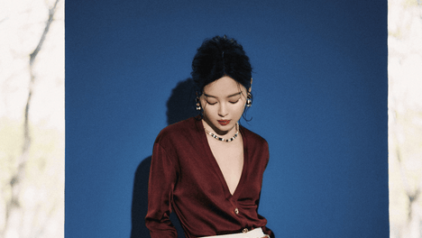 辛芷蕾的审美：冷艳御姐加法式松弛穿搭，气质高级