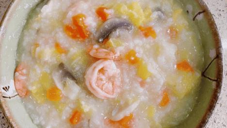 家常好吃粥（38）——鲜菇海鲜粥