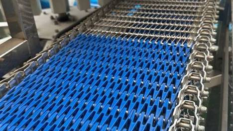 沃斯达（Wostar）螺旋速冻塔 —— 冷冻披萨、饼胚规模化速冻核心解决方案