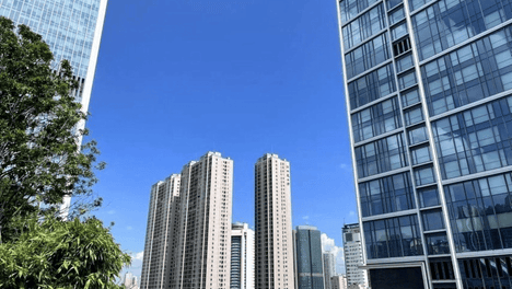昆明市中心一堆低价现房要杀来了，南亚之门破产重整有突破
