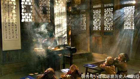 其实历史真的告诉了我们很多东西，多琢磨！比如宅基地为何不能卖