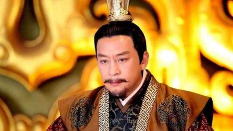 刘裕明知道刘义符沉溺玩乐，不堪大用，为何还传位给他呢？