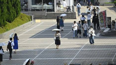 日本空调安装难民不断增加