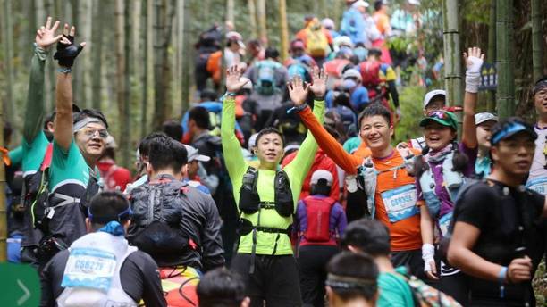 从“跑马”到“跑山” 高端运动品牌攻占越野跑赛道