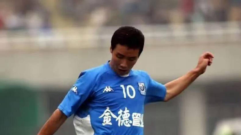 陈涛：曾被誉为“梅西接班人”的天才中场，如今执教中甲陕西联合俱乐部