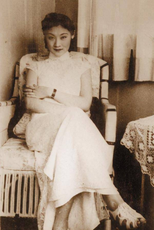 名伶言慧珠:三段婚姻,三次自杀,47岁悬梁自尽无人救她_梅兰芳_上海