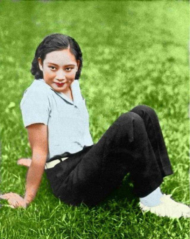 民国时期上海滩演艺圈号称四大美女,大家争睹风采,聚集众多粉丝_徐来