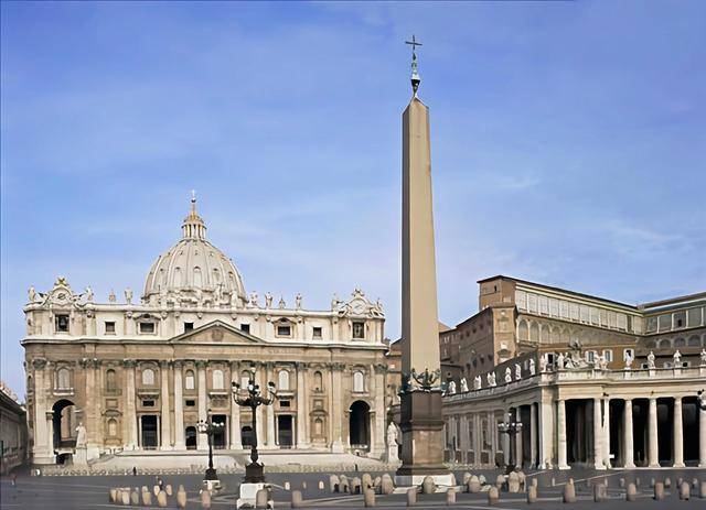 梵蒂冈总共不到一千人,军队也才240人,为何没有国家敢攻打它?