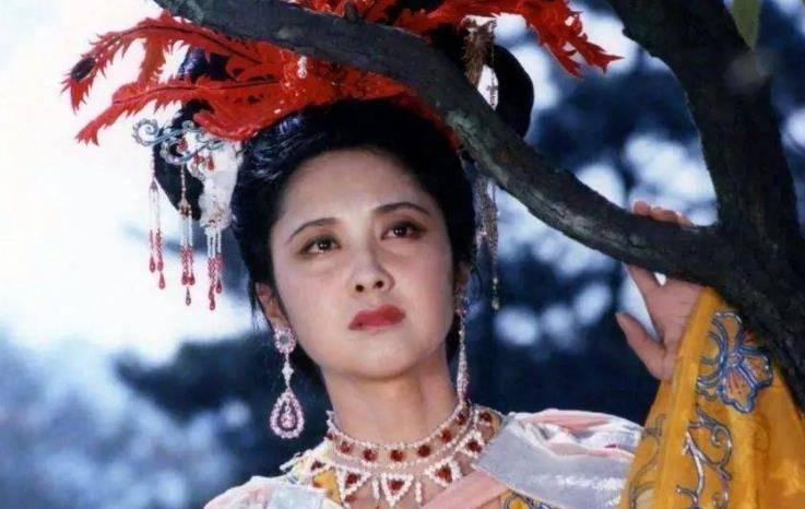 77岁"白骨精"杨春霞,不谈《西游记》,至今仍未原谅杨洁导演_角色_时间