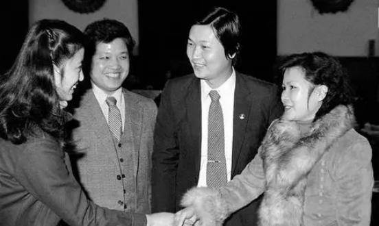 少校黄植诚曾驾百万战机投诚大陆,获65万奖金,娶空姐为妻_台湾_家乡