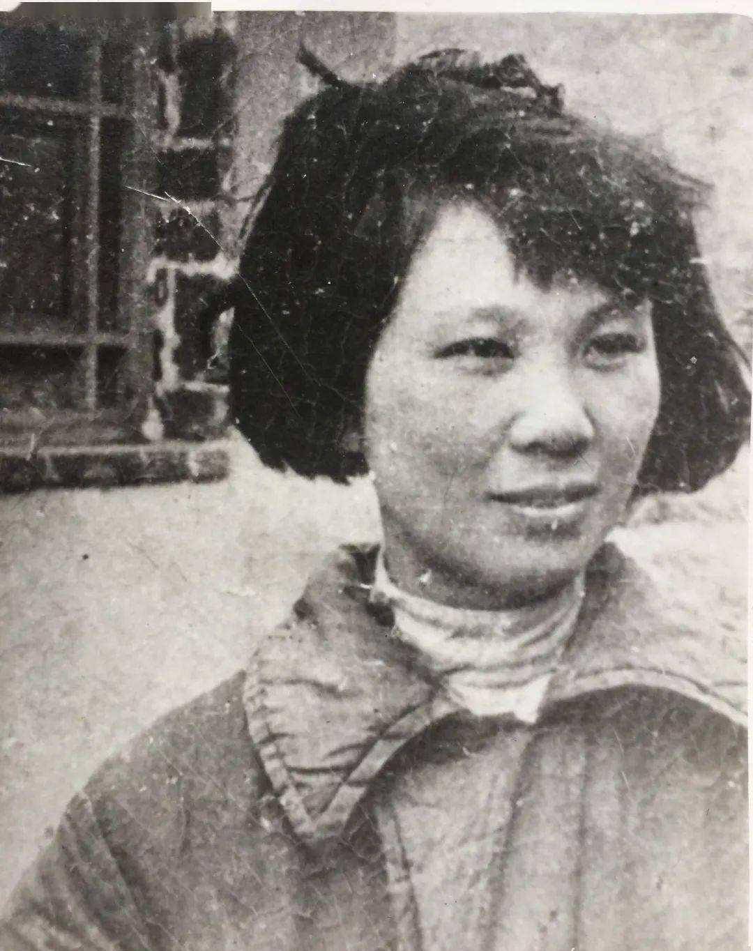 盛国玉:与江姐同狱,幸运逃过渣滓洞屠杀,靠躲进男厕尿槽脱险_革命