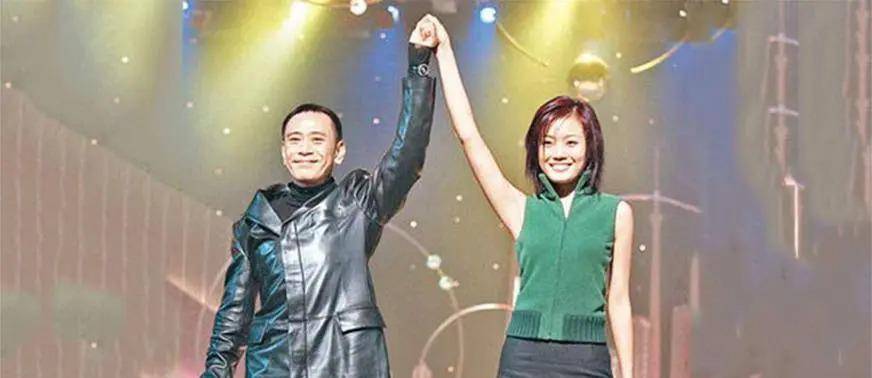 由于罗文没有妻儿,他的亲属也都在广州,在他去世后,徒弟郑伊健曾表示