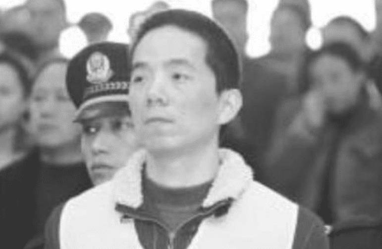 "运气首富"周正毅:入狱16年,不仅躲过金融危机,还净赚30亿_上海_工作