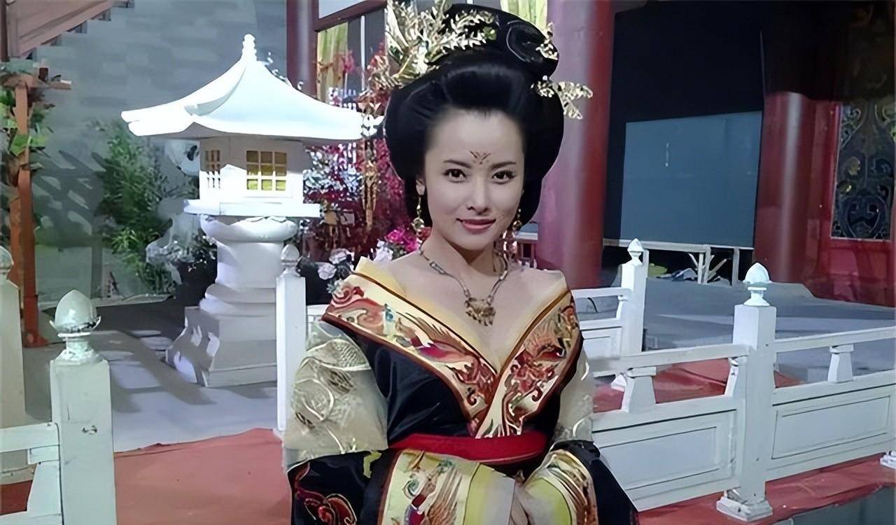 大唐帝国的上官婉儿和多少男人有过关系?_武则天_崔湜_李显