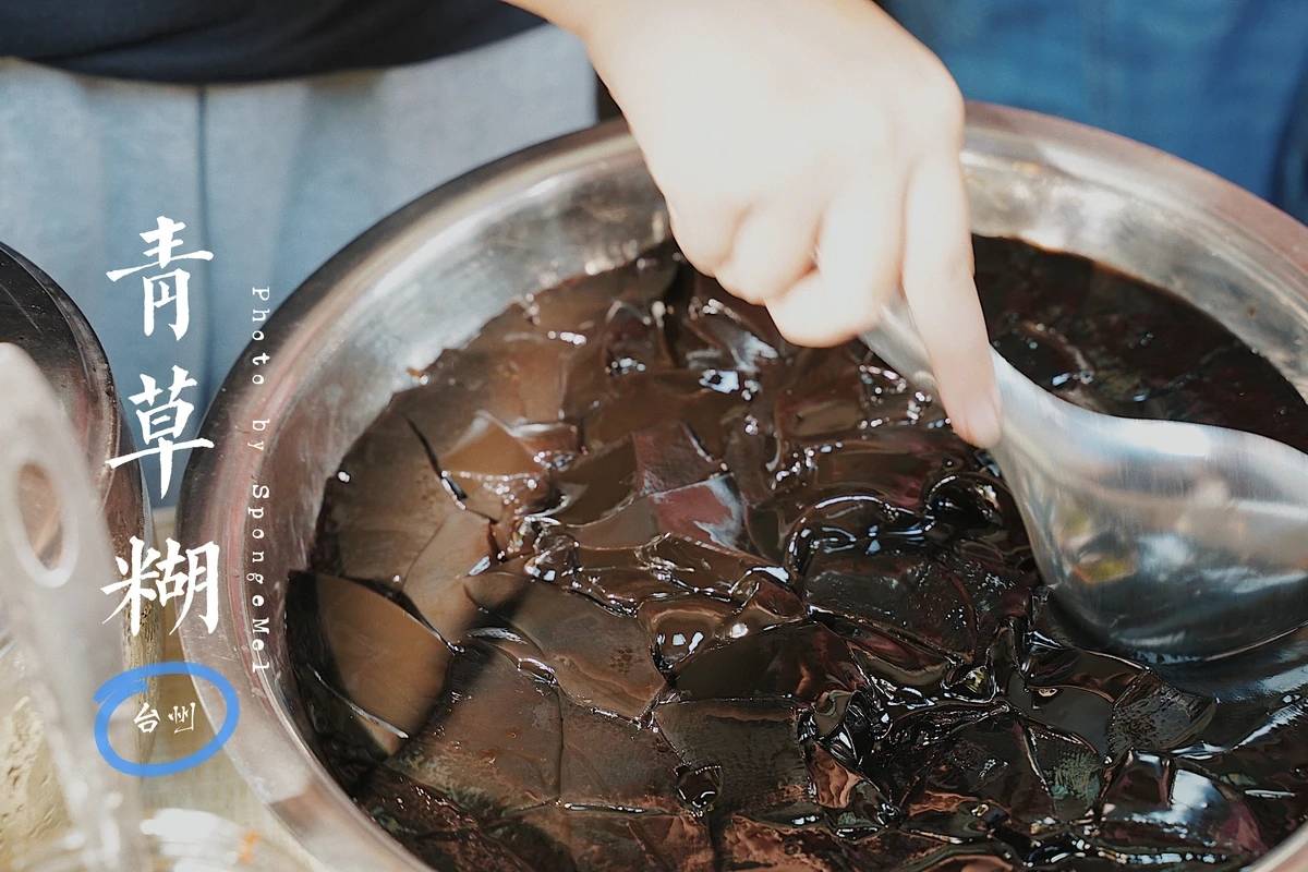 73麦虾:类似于面疙瘩,以海鲜,三鲜,牛肉汤为主.